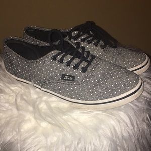 polka dot vans!